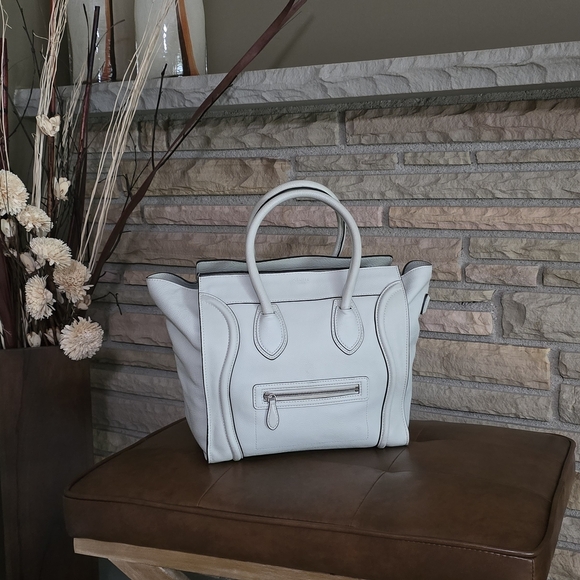 🐢 Céline White Drummed Calfskin Luggage Mini - Picture 16 of 17